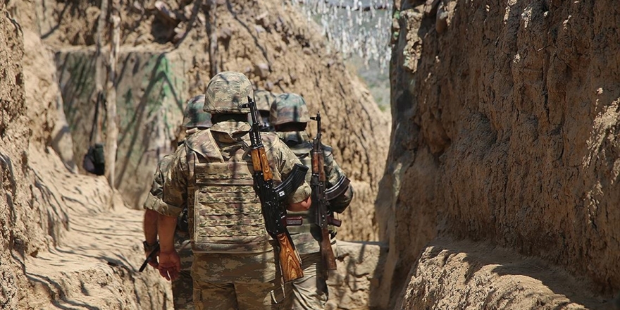 AA Çatışmaların Yaşandığı Azerbaycan-Ermenistan Sınırında