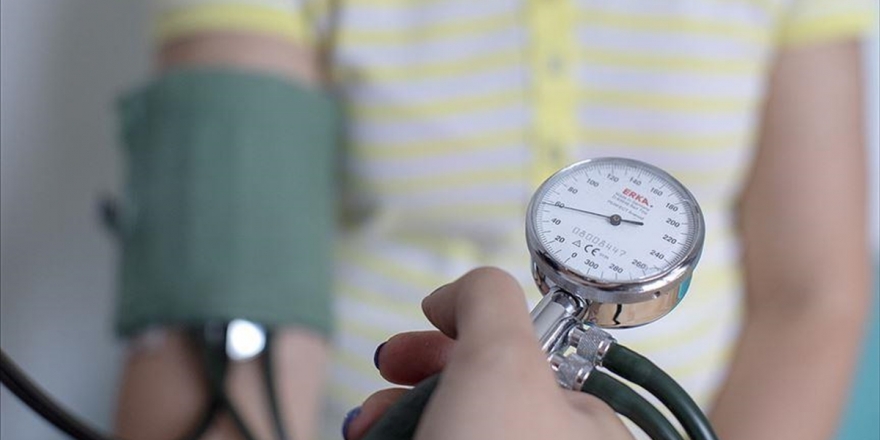 Uzmanından Hipertansiyon Hastalarına 'Yaz' Uyarısı