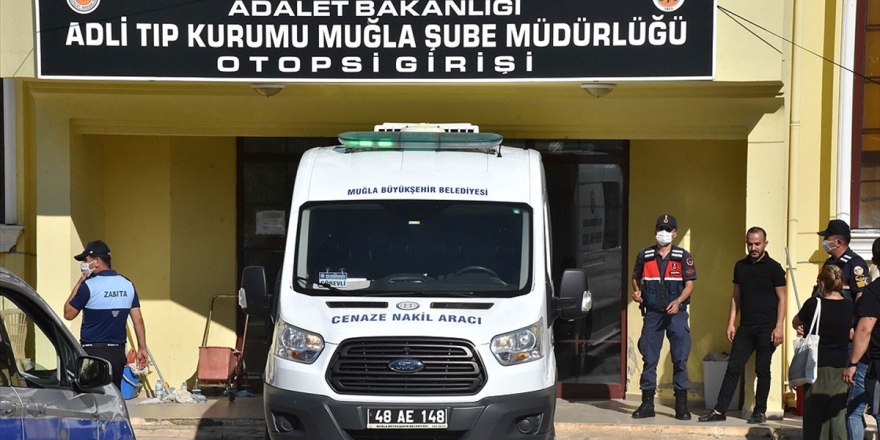 Muğla'da Öldürülen Üniversiteli Pınar Gültekin'in Cenazesi Bitlis'te Defnedilecek