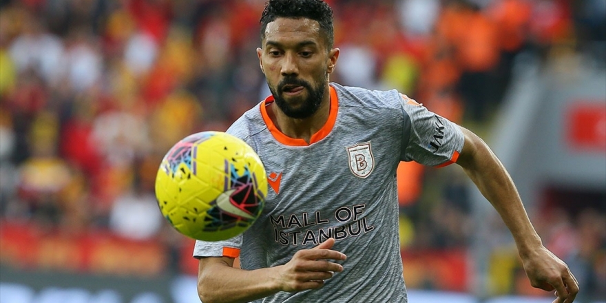 Profesyonelliğin Adı Gael Clichy