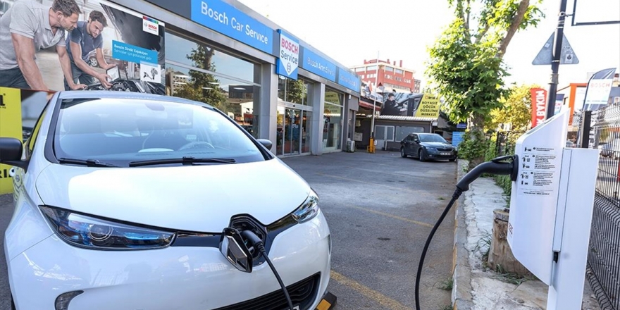 Bosch Car Service'lerde Zorlu İş Birliğiyle Elektrikli Araç Şarj İstasyonları Kurulacak
