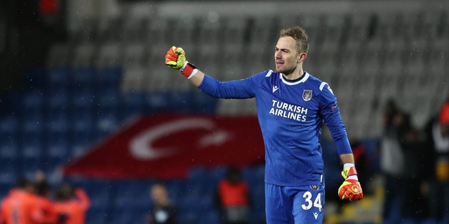 Mert Günok, Medipol Başakşehir Kalesine Duvar Ördü