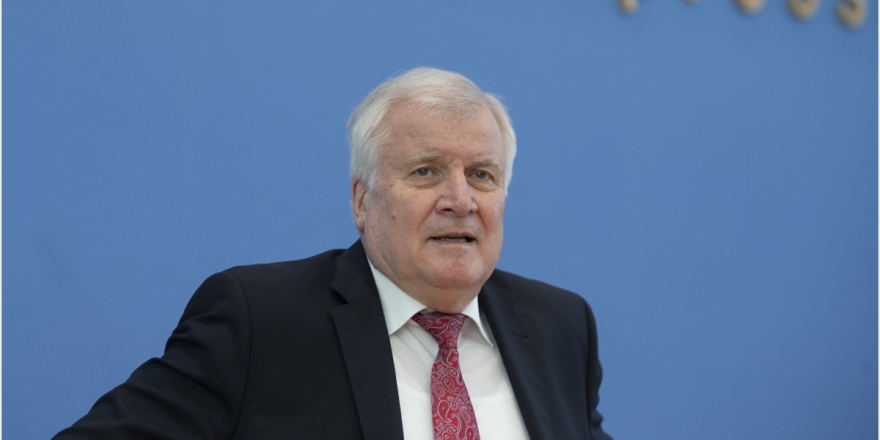 Alman Bakan Seehofer: AB-Türkiye (Göç) Mutabakatının Yeniden Hayata Geçirilmesi Büyük Önem Arz Ediyor