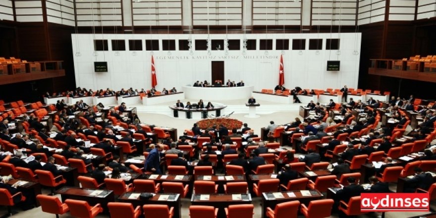 Çalışma yasası Meclis'ten geçti