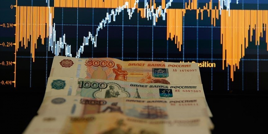 Rusya Merkez Bankası Faizi Tarihin En Düşük Seviyesine Çekti