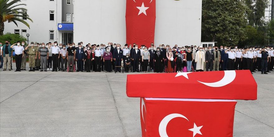 Hatay'ın Dörtyol ilçesinde şehit düşen Jandarma Uzman Çavuş Konukçu'nun naaşı memleketi Konya'ya uğurlandı