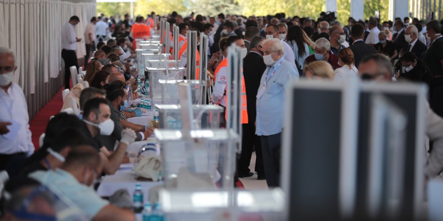 CHP'nin 37. Olağan Kurultayı'nda genel başkanlık için oy verme işlemi tamamlandı