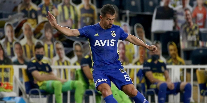 Emre Belözoğlu: Futboldan Kopmayacağım