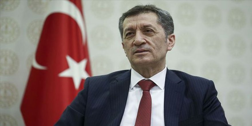 Milli Eğitim Bakanı Selçuk: Okullar gerekli hazırlıklar yapılarak açılacak