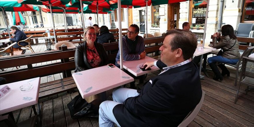 Belçika'da 'sosyal çember' daralıyor