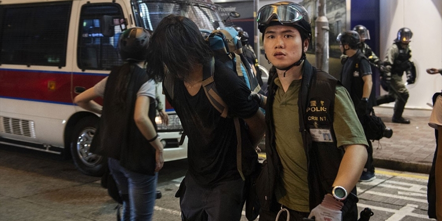 Çin 3 Ülkenin Hong Kong’la Olan Suçluların İadesi Anlaşmasını Askıya Aldı