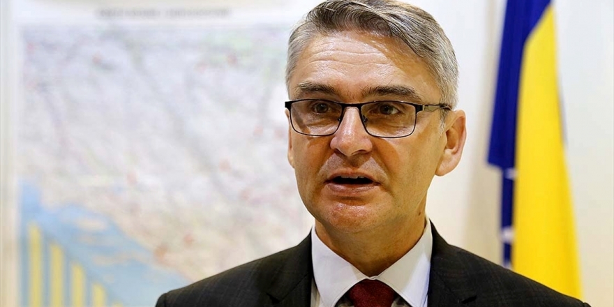 Bosna Hersek'te Gaziler Bakanı Bukvarevic Kovid-19 Nedeniyle Hayatını Kaybetti