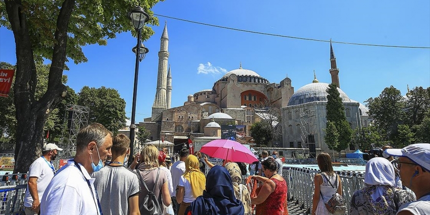 Ayasofya-i Kebir Cami-i Şerifi'nde Arife Günü Yoğunluğu