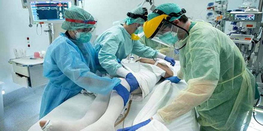 İngiltere'de koronavirüs kısıtlamaları geri dönüyor!