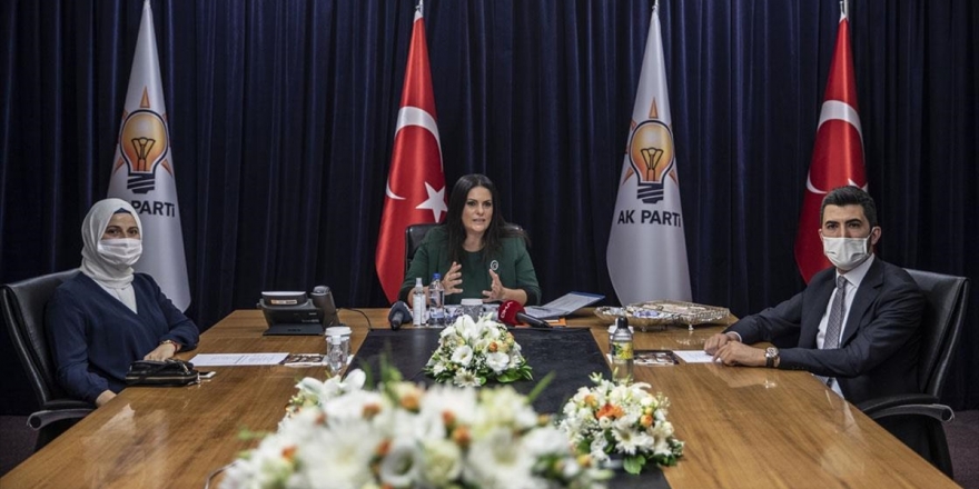 Siyasi Partiler Videokonferans Aracılığıyla Bayramlaştı