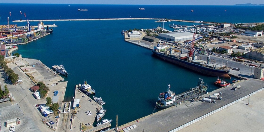 Antalya'dan Dünyaya Lüks Yat İhracatı