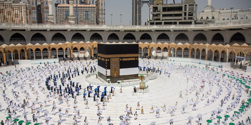 Hacılar Veda Tavafını Tamamladı