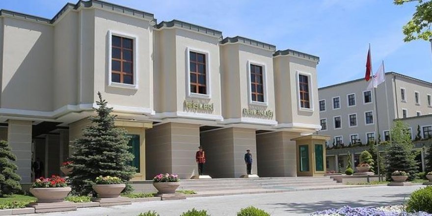 İçişleri Bakanlığı: "İkna yoluyla bir örgüt mensubu Mardin'de teslim oldu.