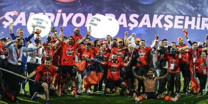 Medipol Başakşehir Çeyrek Final İçin Kopenhag Karşısında