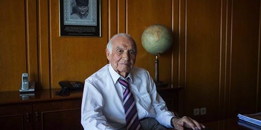 Ünlü iş insanı ve siyasetçi Murtaza Çelikel hayatını kaybetti