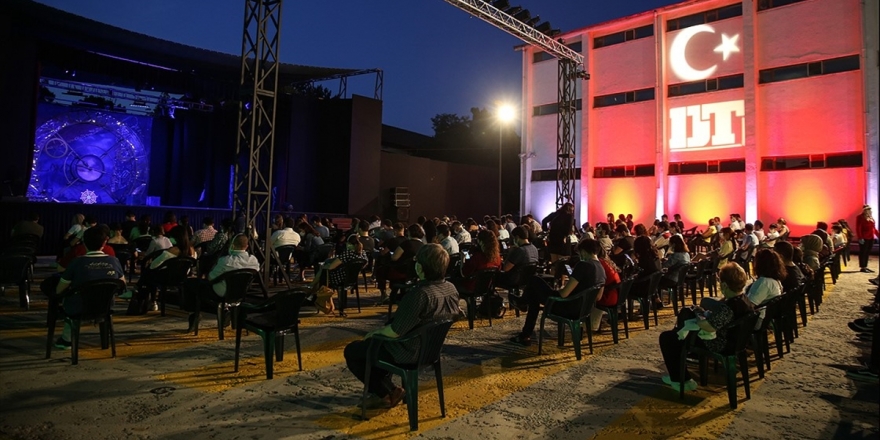 'Anna Karenina' Ankaralılarla Açık Havada Buluşacak