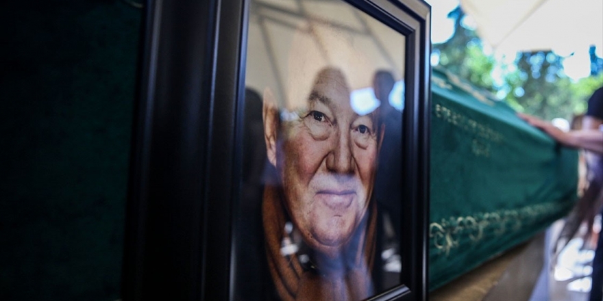 Unutulmayan Yapımların Senaristi: Umur Bugay