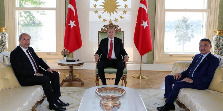 Cumhurbaşkanı Erdoğan KKTC Başbakanı Tatar'ı Kabul Etti