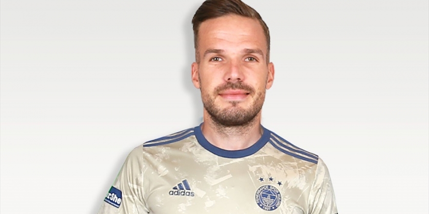 Fenerbahçe, Filip Novak İle 3 Yıllık Sözleşme İmzaladı