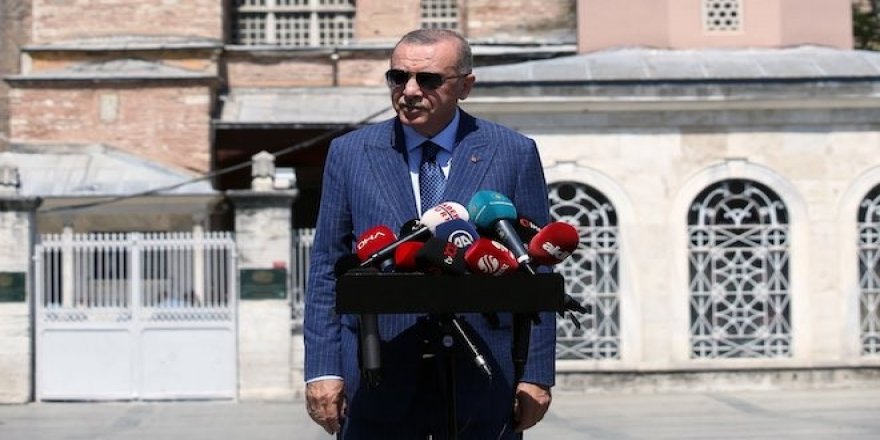 Erdoğan: Dövizde, altında dalgalanmalar olur, rahat olun, yerini bulacağına inanıyorum
