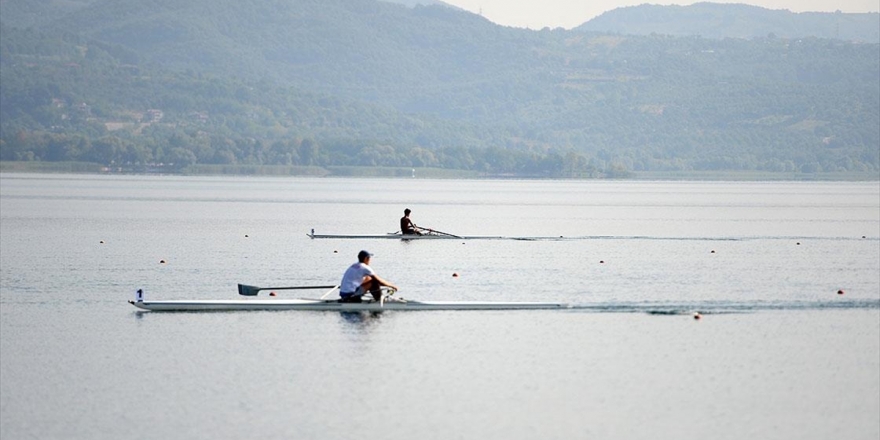 Kürekte Olimpiyat Hedefi Kovid-19 Salgınına Rağmen Şaşmadı