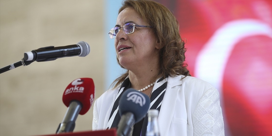 CHP Kadın Kolları 14. Olağan Kurultayı Başladı