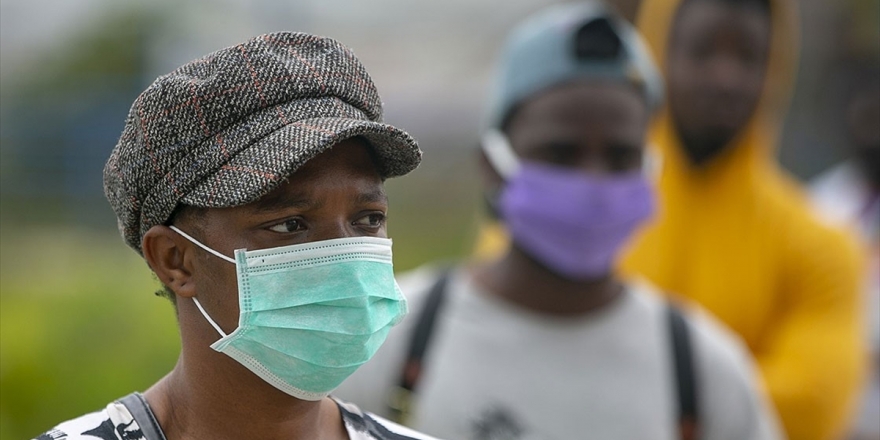 Güney Afrika Cumhuriyeti'nde Kovid-19 Vaka Sayısı 560 Bine Yaklaştı