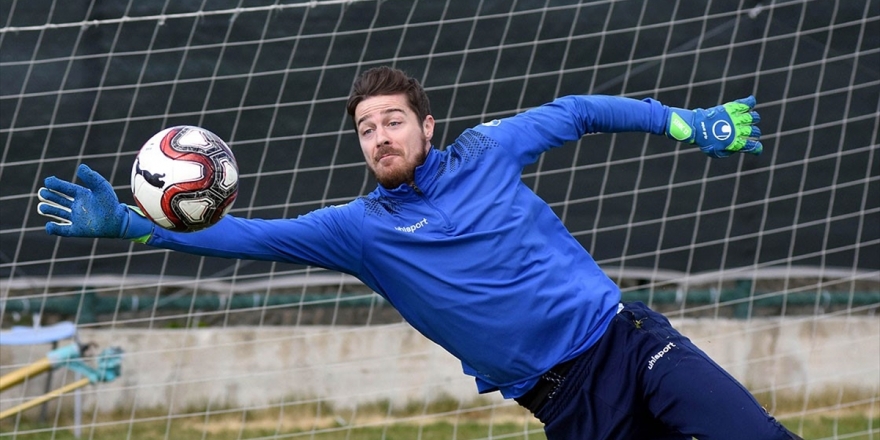 İbrahim Sehic'den 'Henüz Nerede Oynayacağıma Karar Vermiş Değilim' Mesajı