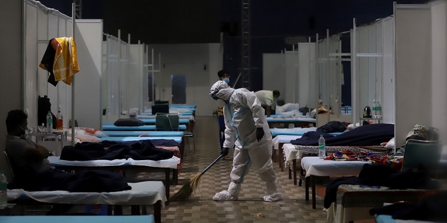 Dünya Genelinde Kovid-19 Tespit Edilen Kişi Sayısı 20 Milyon 40 Bini Geçti