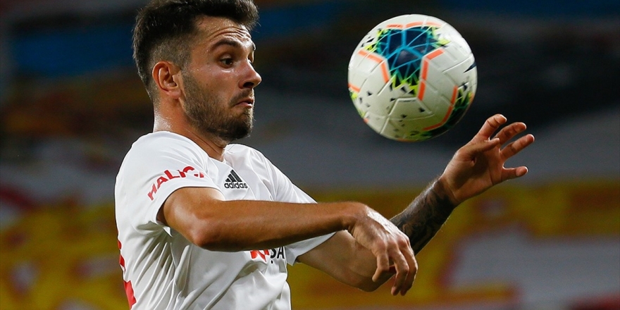 Galatasaray Emre Kılınç'ı Transfer Etti