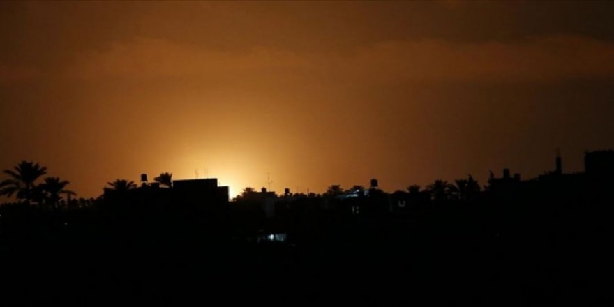 İsrail'den Gazze'ye hava saldırısı: 3 yaşındaki bir çocuk yaralandı