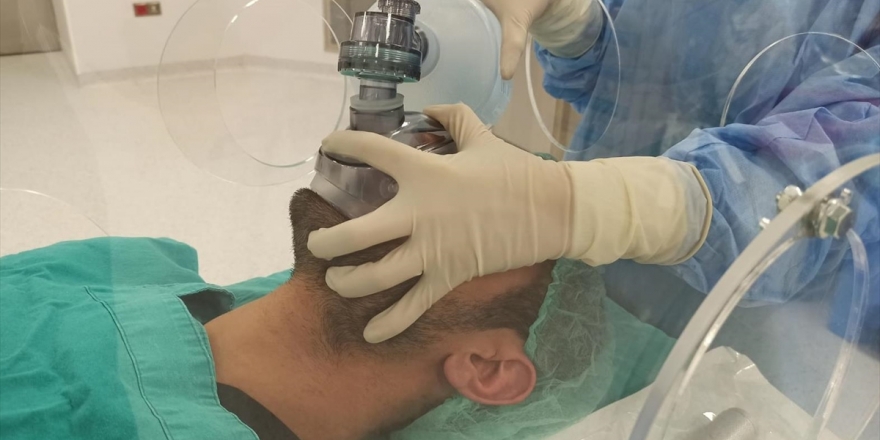 Sağlık Bakanı Koca Entübasyonun Zorluğuna Dikkati Çekti