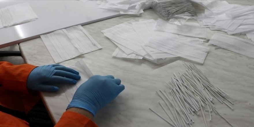 Parmaklıklar ardındaki maske üretimi 25 milyona yaklaştı