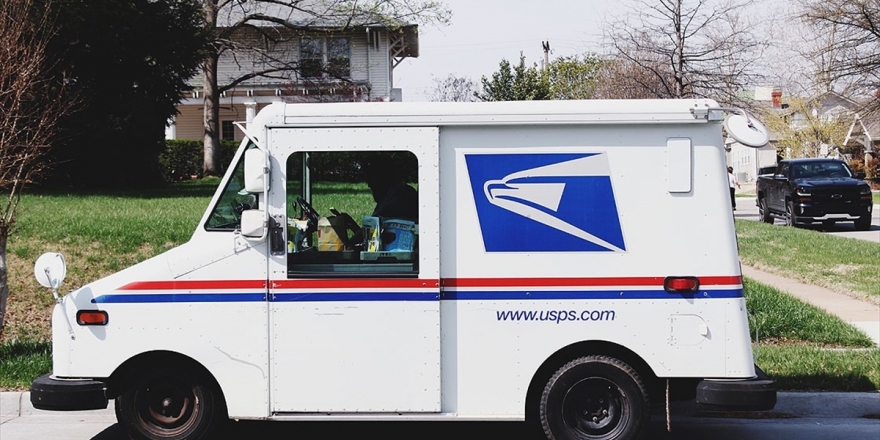 ABD Posta Servisi Beyaz Saray-Demokratlar Geriliminin Yeni Odak Noktası Oldu