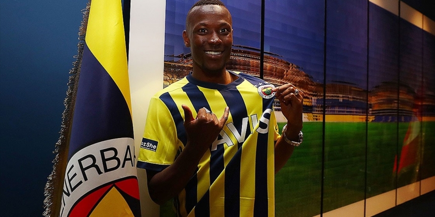 Fenerbahçe Mame Thiam'ı Transfer Etti