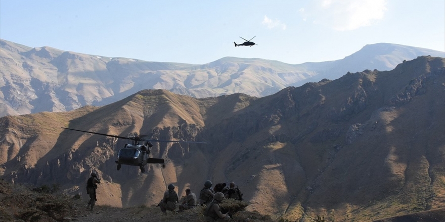Hakkari'de Terör Örgütü PKK/KCK'ya Ağır Darbe