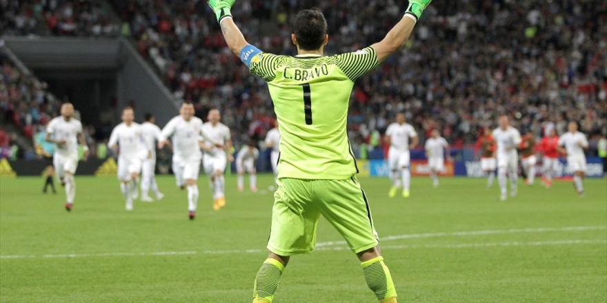 Claudio Bravo, Manchester City'den Ayrıldı