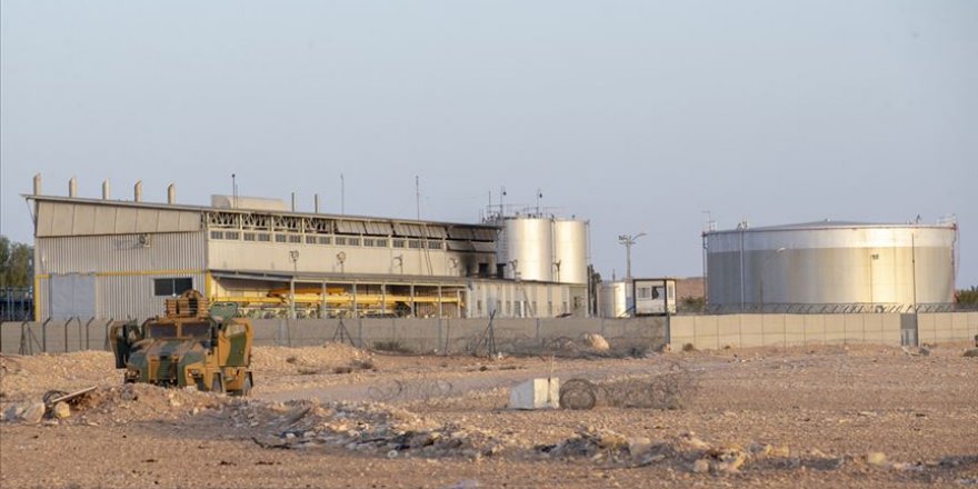 Hafter, Libya'da aylardır petrol üretimine uyguladığı blokajı kaldırdığını duyurdu