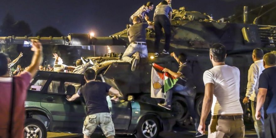 Metin Külünk yazdı: Ülkemin vatanseverlerine bir mektup