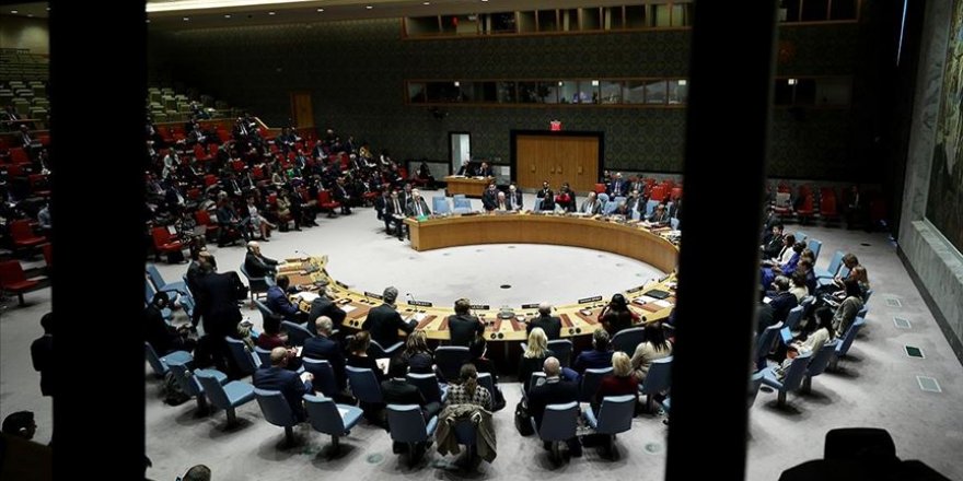 ABD, İran'a yaptırımlarını geri getirebilecek mekanizmayı kullanacakları konusunda BMGK'yi bilgilendirecek