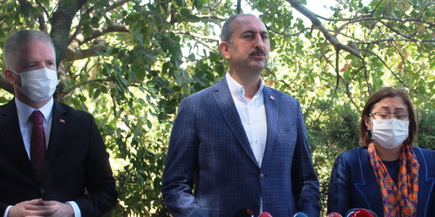 Adalet Bakanı Abdulhamit Gül: Kadın cinayetleri bir terör eylemidir