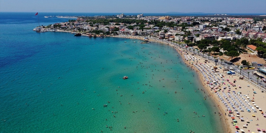 Turizmden Yıl Sonunda 15 Milyar Dolar Gelir Beklentisi