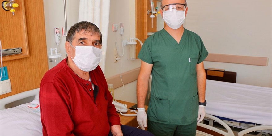 Kovid-19'u Atlatan Bilgiç: Ayağa Bile Kalkamıyordum