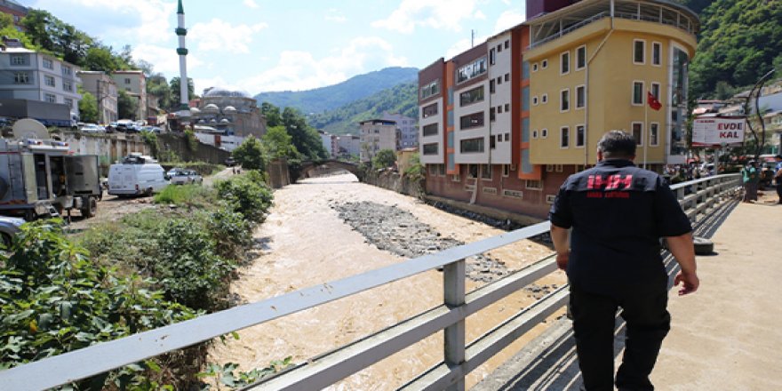 Özhaseki: Küresel ısınma dediğimiz şey sadece bilimsel toplantılarda, sosyetenin konuştuğu bir hadise değil; gerçeklik