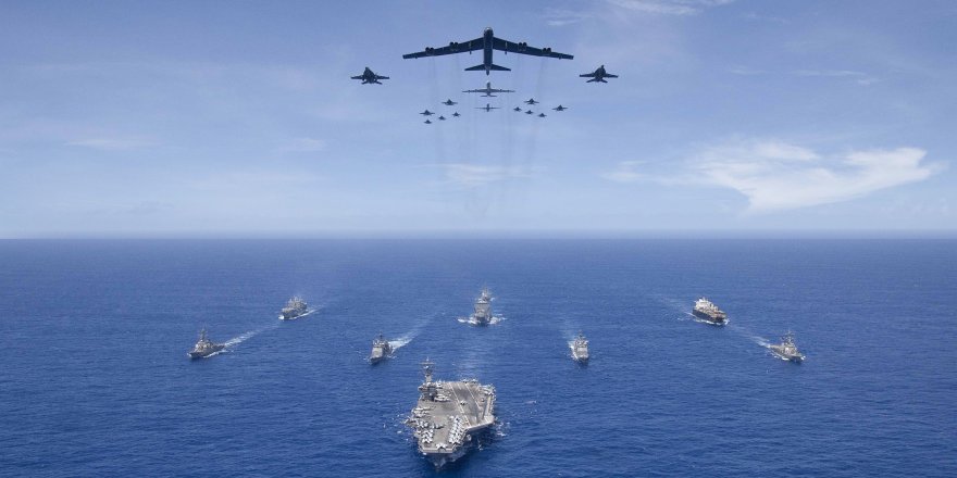 İki ordu denizde karşı karşıya